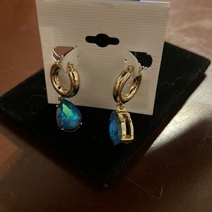 Jessica Simpson blue drop earrings
